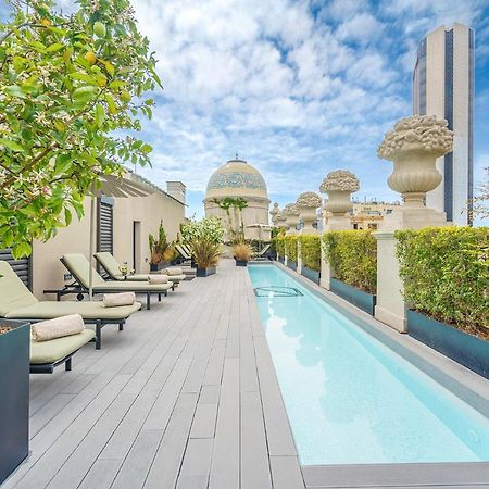 Casagrand Luxury Suites Barcelona Buitenkant foto